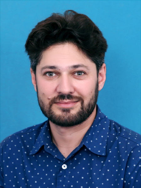 dr. naeem